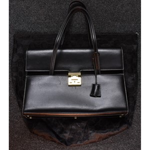 A contemporary Gucci padlock handbag