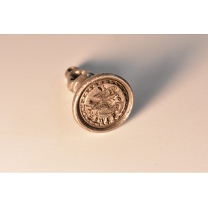 Antiquities - an English Medieval silver armorial seal