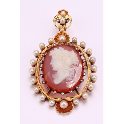 Tested 18ct gold oval agate cameo, cultured pearls and rose cut diamond multi-function enamelled pendant/brooch
