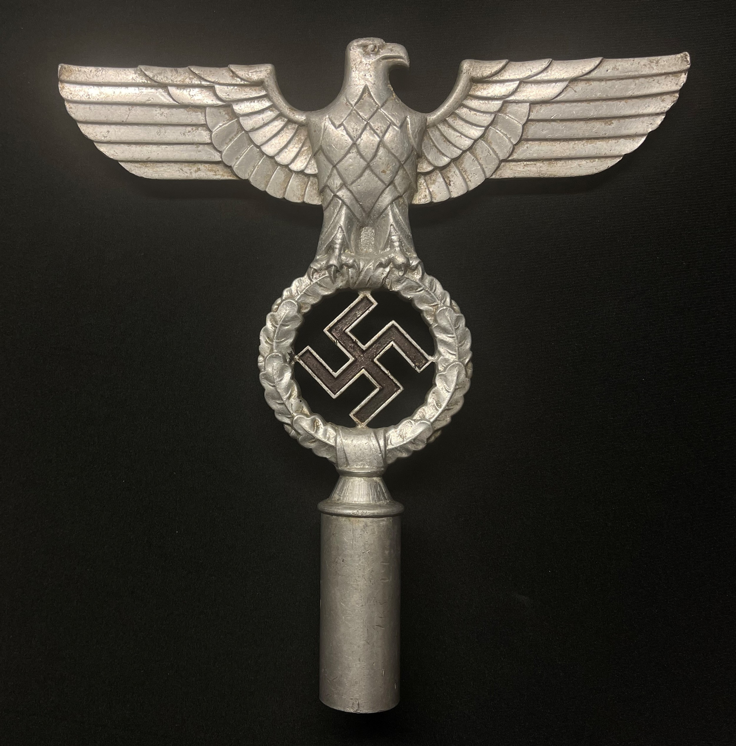 WW2 Third Reich 2nd Pattern NSDAP Banner Top. Pole fixing is marked "RZM M3/40/39". M3/40 is the makers code for "Gebruder Cossack". Issued condition. For the Hoheitsfahnen der NSDAP (Flags of the Political Leadership). Souvenir of a British Serviceman. New to the market.