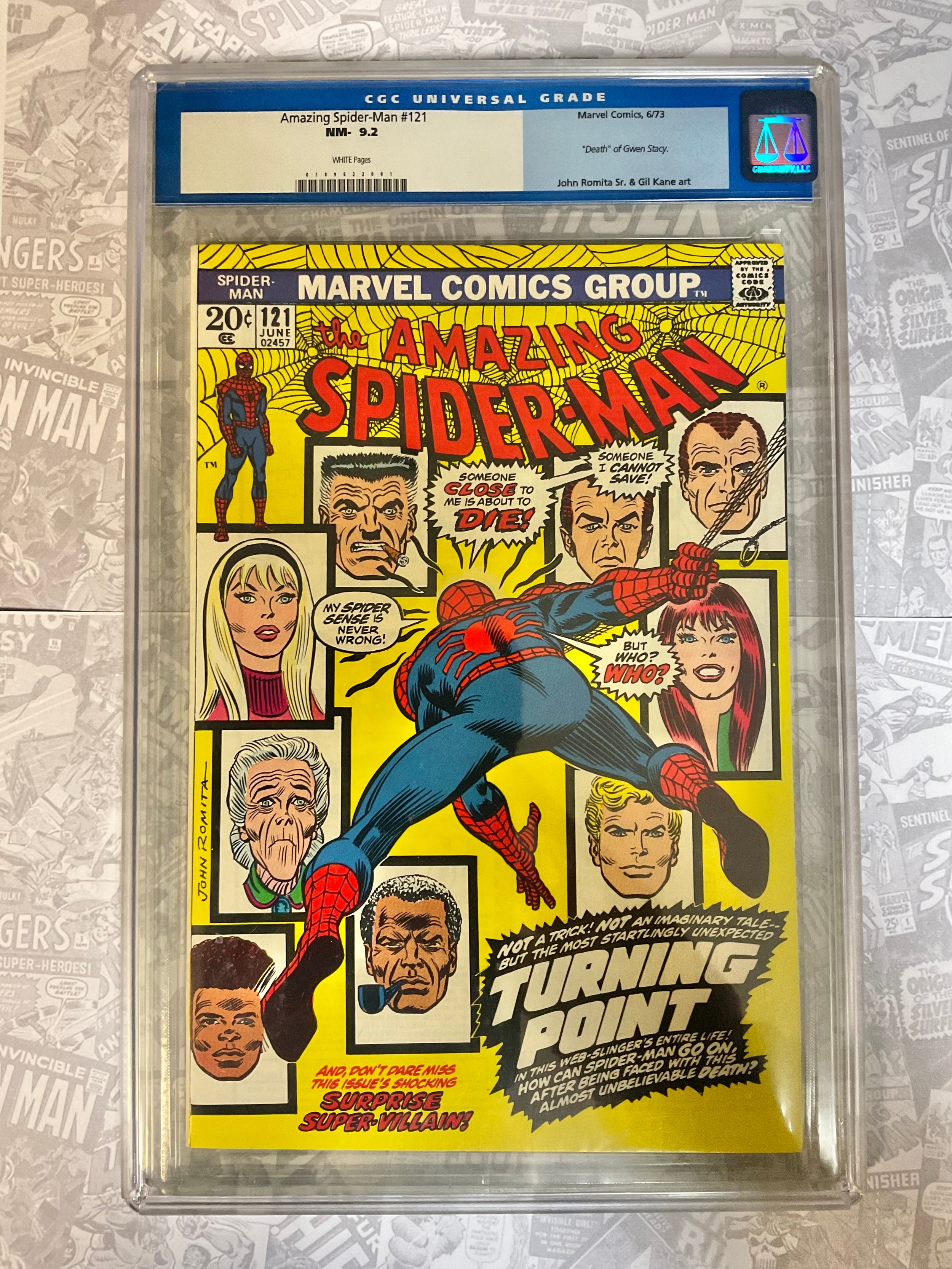 Amazing Spider-Man #121 (1973) CGC Graded 9.2 NM-. Death of Gwen Story, John Romita Snr artwork. Bronze Age Marvel Comics.