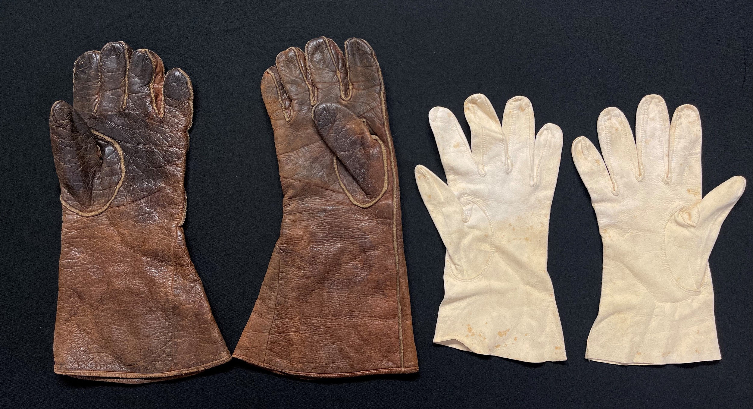 WW2 British RAF D Type Flying Gloves and liners. Gloves are size 9 1/2 and are both named to "B James". Stores ref 22c/771. Liners are again size 9 1/2 with stores ref 22c/992.
