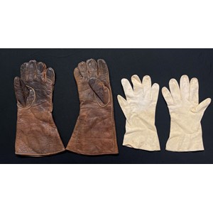 WW2 British RAF D Type Flying Gloves and liners. Gloves are size 9 1/2 and are both named to "B James". Stores ref 22c/771. Liners are again size 9 1/2 with stores ref 22c/992.