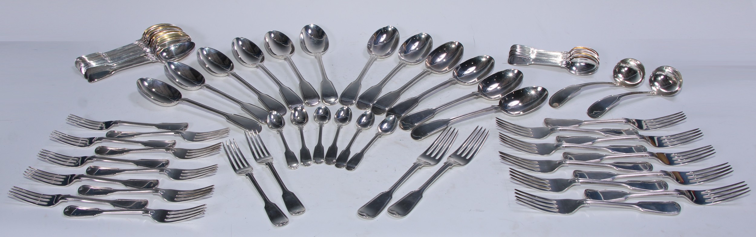 A Victorian silver Fiddle and Thread pattern flatware,  for twelve, comprising table forks,  table spoons, teaspoons, ten dessert spoons, two associated dessert spoons, six coffee spoons, two ladles, William Hutton & Sons Ltd, London 1905, 127ozt, 3,955g