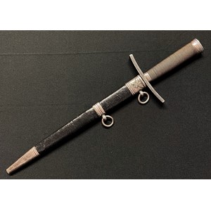 WW2 Third Reich Rare Hitler Jugend Fuhrer Dolch. Hitler Youth Leaders Dagger with double edged 230mm long blade with etched motto "Blut und Ehre!" (Blood and Honour!) along with maker mark for Eickhorn, Soligen. Wire bound grip. Pommel with HJ diamond insignia. Overall length 337mm. Complete with scabbard. WW2 War Souvenir of a member of the Royal Artillery, new to the market.