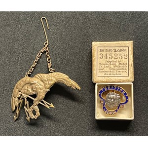 WW2 Free Polish Air Force Observers Wing. British made example by Spink & Son Ltd, London. Along with a boxed British Legion membership enamel lapel badge (2)