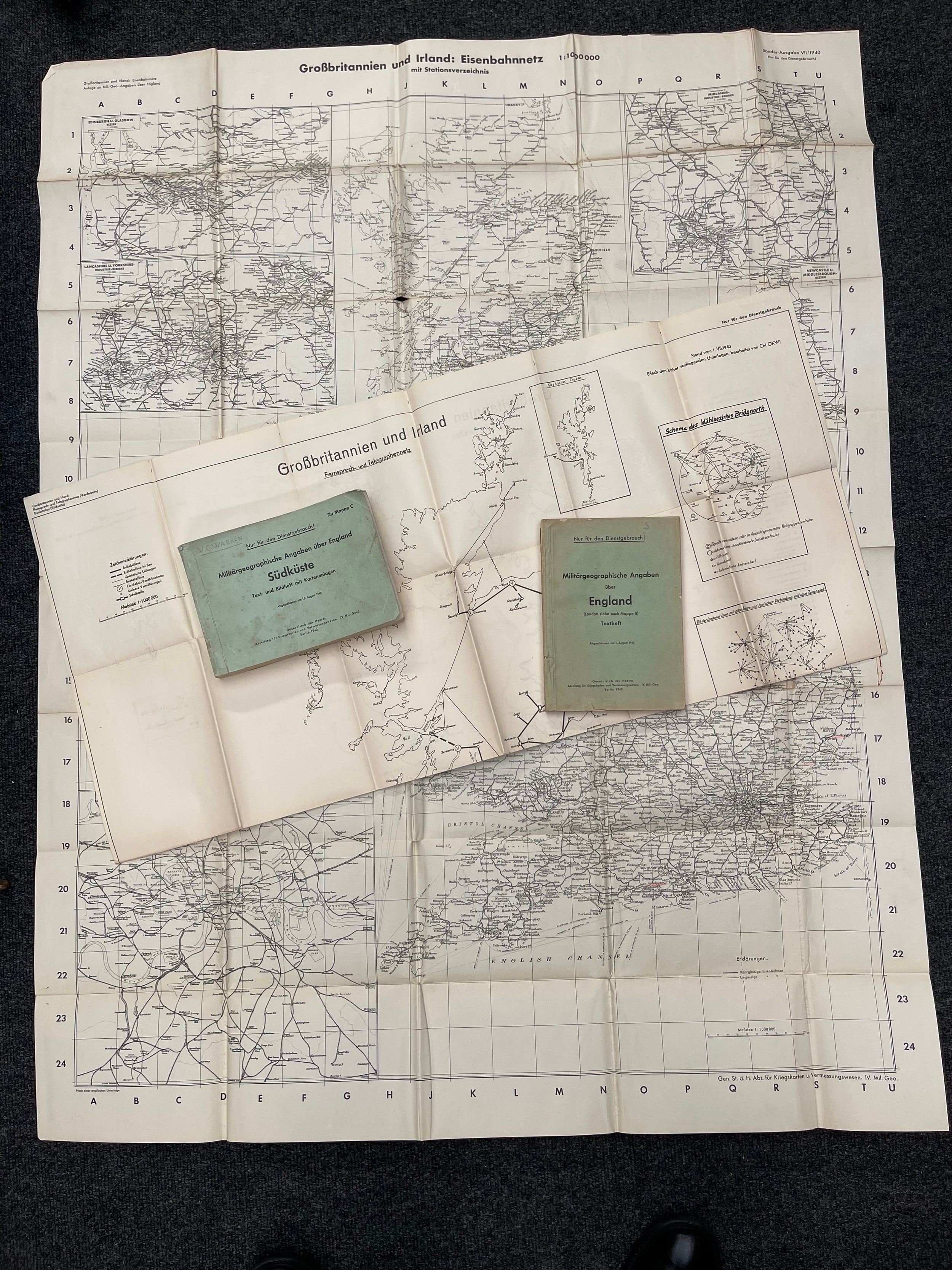 WW2 Third Reich Operation Sealion Invasion Maps of England 1940 dated: large Eisenbahnnetz map of railways in the British Isles: large Funkstellen map of Telephone network: Militargeographische Angaben uber England (London siehe auch Mappe B) August 1st 1940: Militargeographische Angaben uber EnglandSudkuste Text-und Bildheft mit Kartenanlagen 15th August 1940. (4)