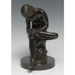 Italian Grand Tour School (19th century), a dark patinated library bronze, Spinario or Boy with Thorn, after the Antique Hellenistic, circular base, 19.5cm high