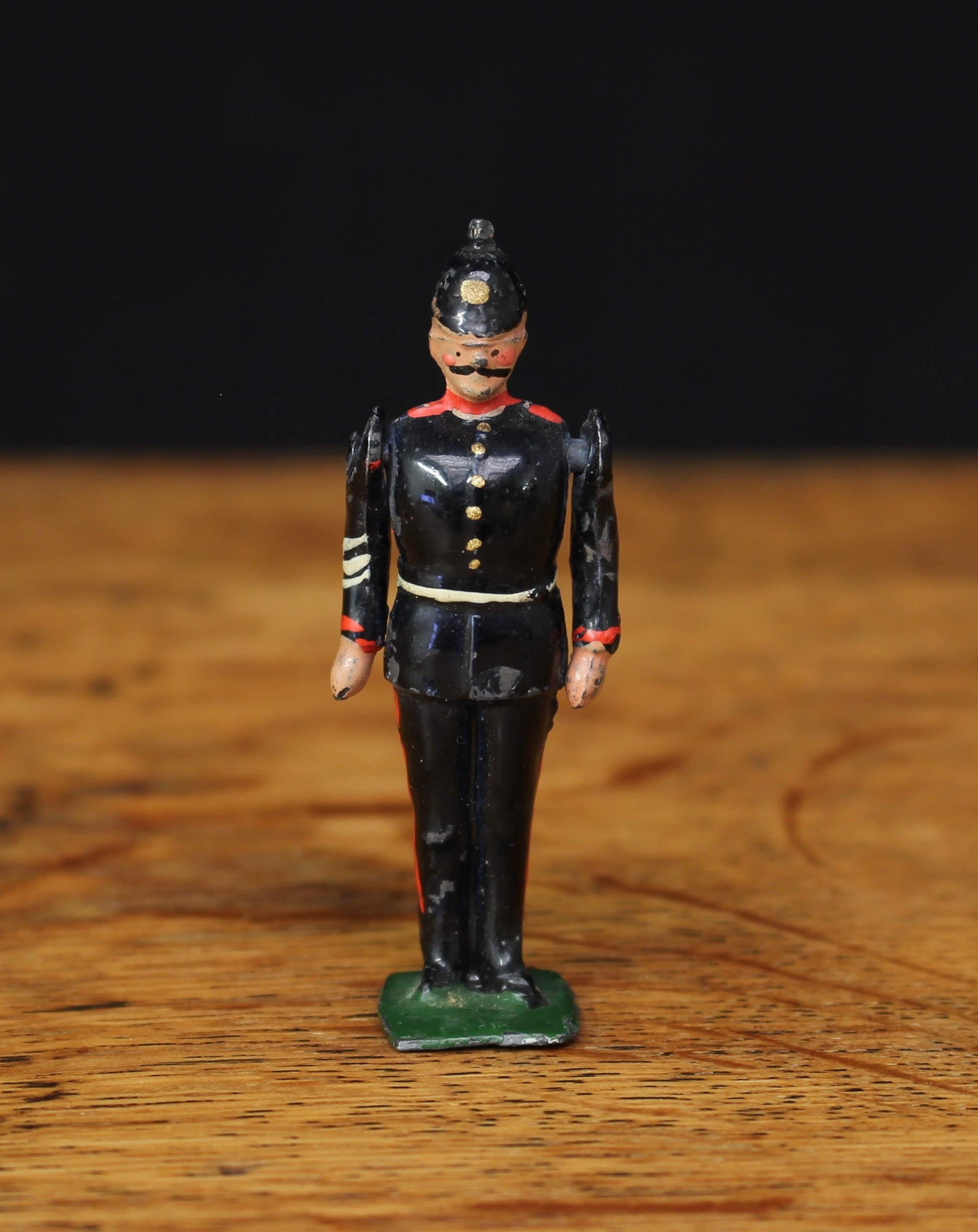 Reka (C W Baker) rare Royal Army Medical Corps sergeant, movable arms, unboxed