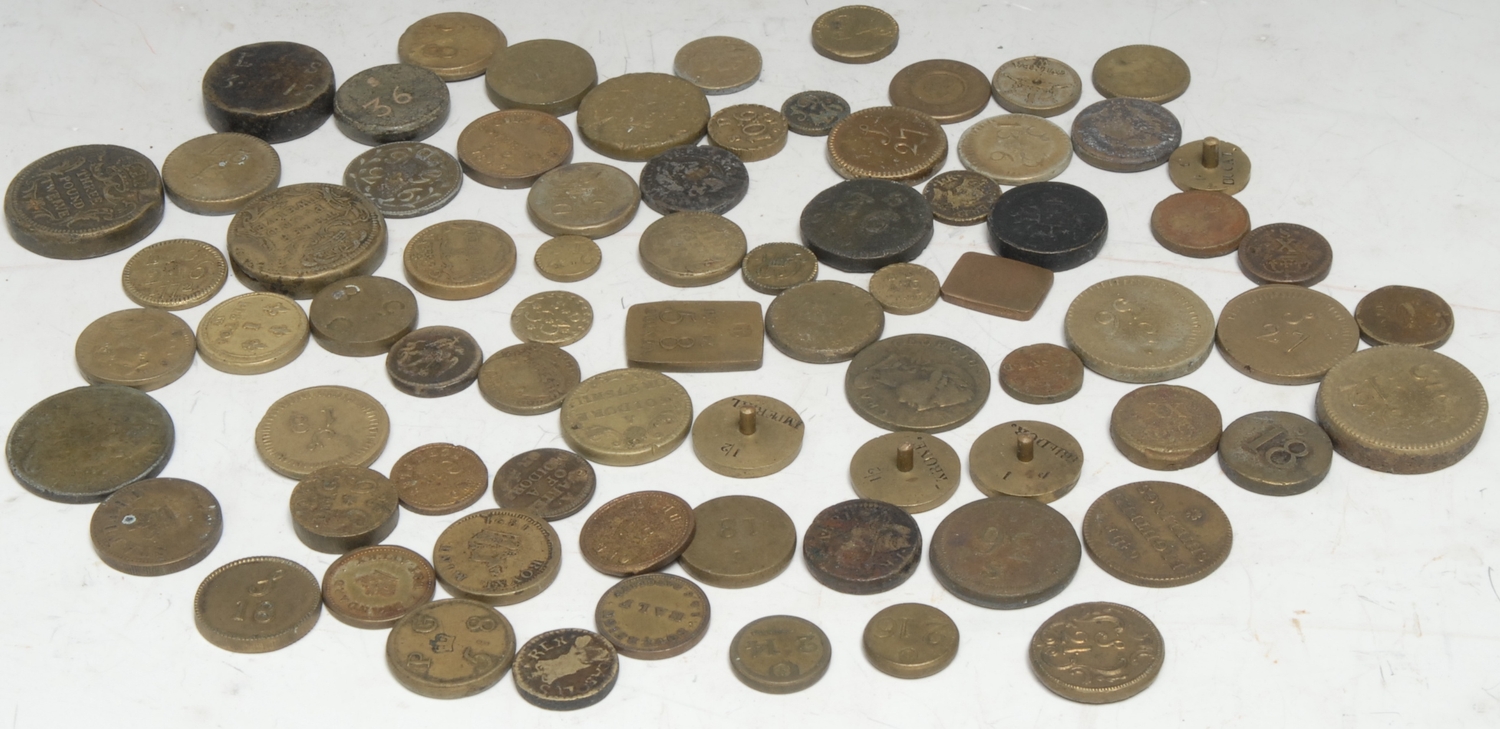 17th century and later British brass coin weights, pennies to three pound twelve, various shapes and sizes, a few numismatic cast, some dated; two French ancien régime weights; etc