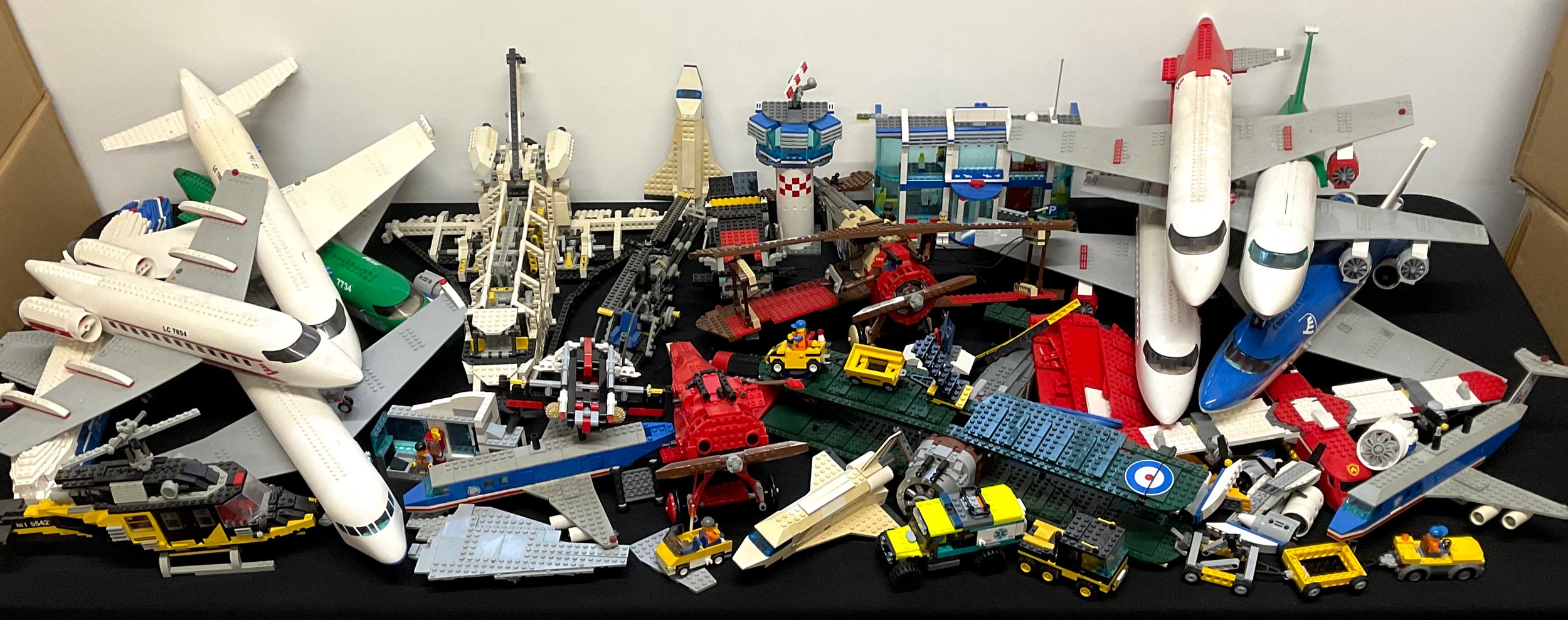 Lego - Creator Expert, 10226 Sopwith Camel, unboxed; 3451 Sopwith Camel, unboxed; Technic, 8480 Space Shuttle, unboxed; Creator, 10177 Boing 747 Dreamliner, unboxed; etc (qty)  (10266) Retired product. Previously £79.99RRP.  (3451) Retired product. Previously £39.99RRP.  (8480) Retired product.  (10177) Retired product. Previously £49.99RRP.  This lot is part of a collection from a deceased estate. All models were constructed and remained constructed in the home and as such we do not have boxes or instruction manuals and the models are therefore sold as seen.
