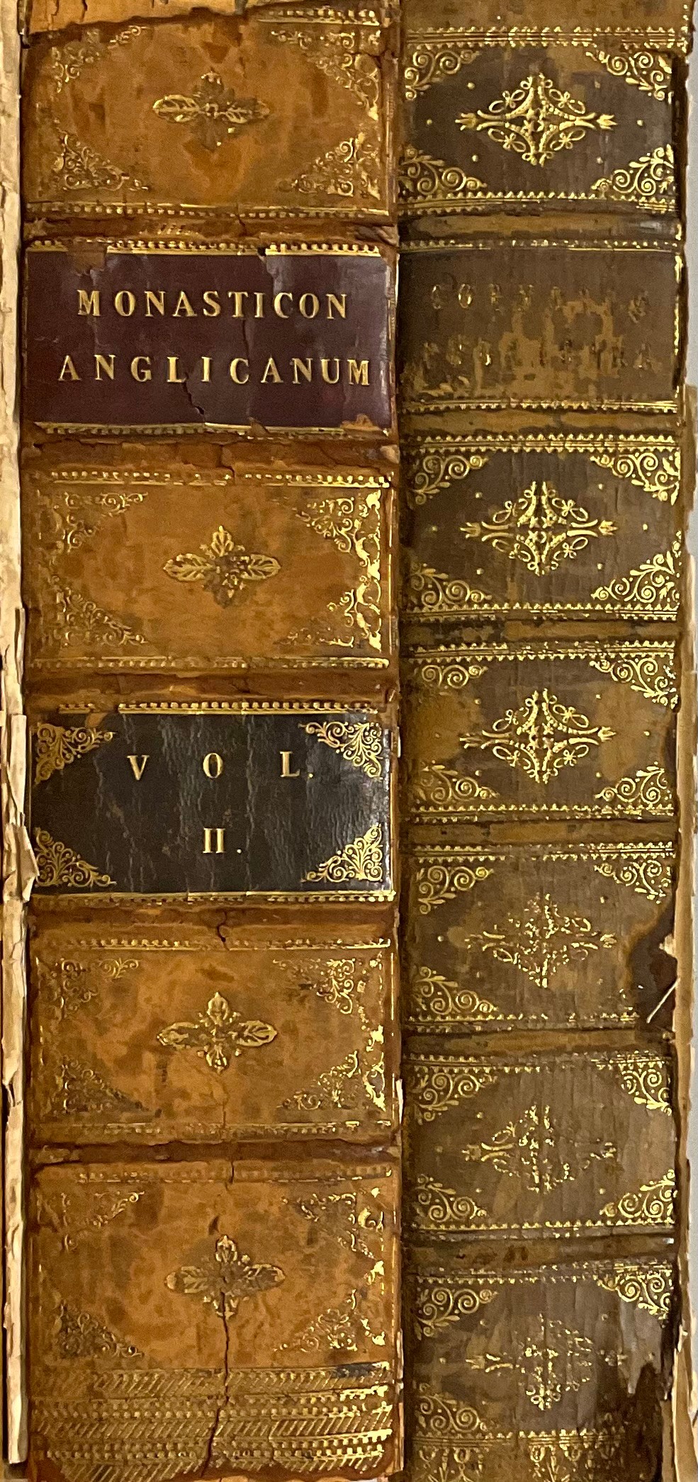 Book – English history: Dugdale (Sir William, 1605-1686), Monasticon Anglicanum, three volumes in two, London, Richard Hodgkinson, 1655, 1661 & 1675, large 4to, bound full calf, six raised bands, gilt lines and titles to spines (lacking front boards to both volumes), Vol. I (1655) 1151pp, plates, first title onwards only, MS inscr. to first title Thos. Powys; Vol. II (1661) & III (1675) second title onwards only, 1057 + 218pp, plates (2) ***From the collection of Sir Thomas Powys (1649 – 4 April 1719), of Henley Hall, Shropshire & Lilford Hall, Northamptonshire, judge and Tory politician, MP 1701 and 1713. He served as attorney-general to King James II and was chief prosecutor at the trial of the Seven Bishops in June 1688. He served as Justice of the King's Bench from 1713-1714 before being dismissed.